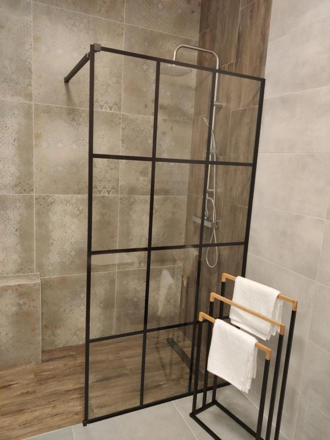 Apartament Milionova Apartment วูดช์ ภายนอก รูปภาพ