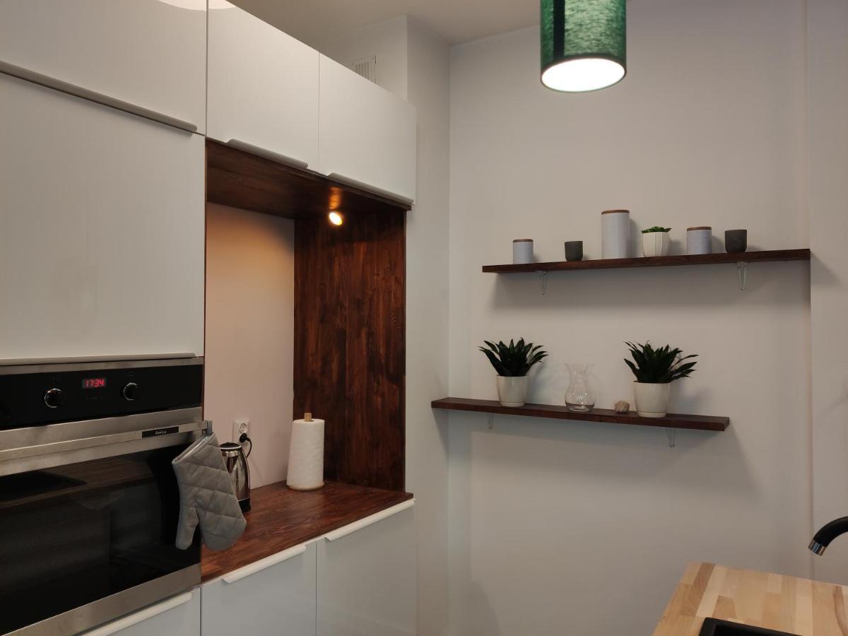 Apartament Milionova Apartment วูดช์ ภายนอก รูปภาพ