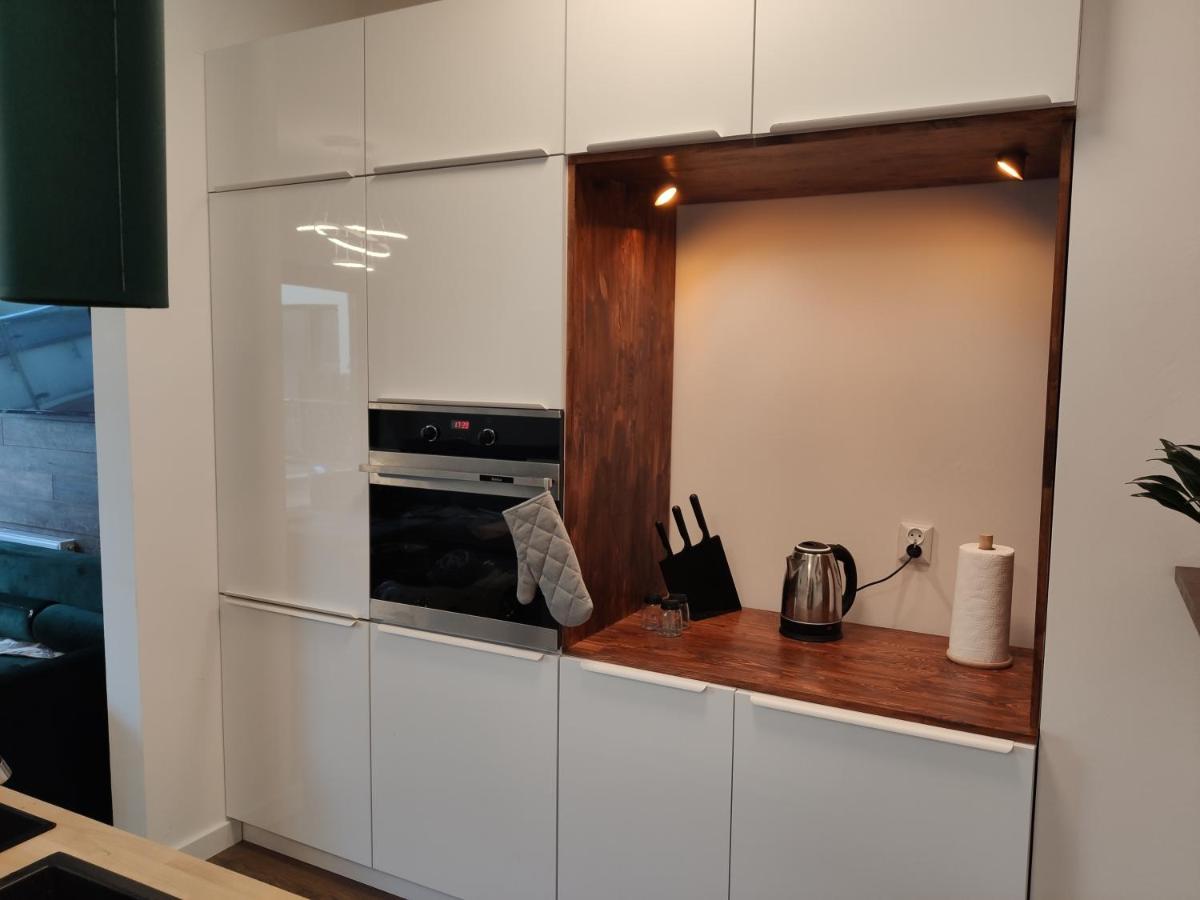 Apartament Milionova Apartment วูดช์ ภายนอก รูปภาพ