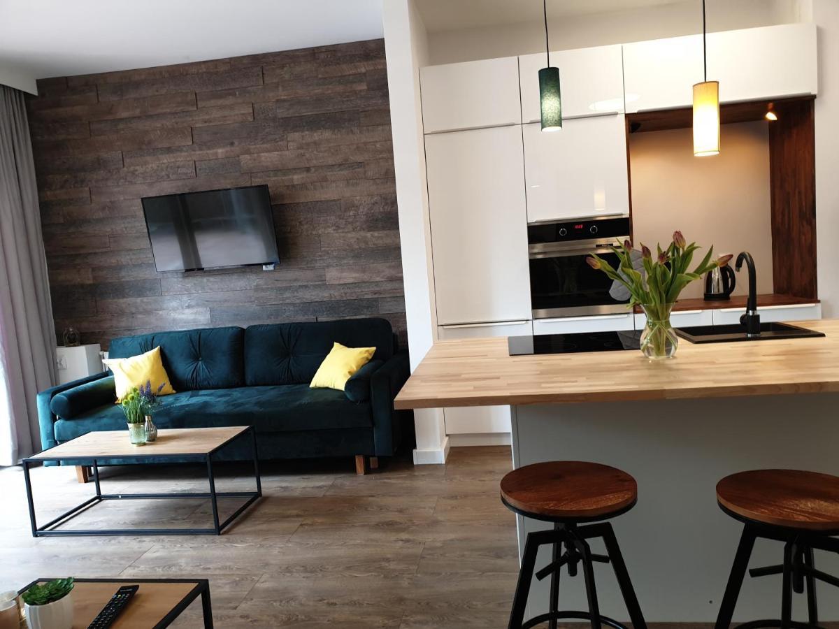 Apartament Milionova Apartment วูดช์ ภายนอก รูปภาพ